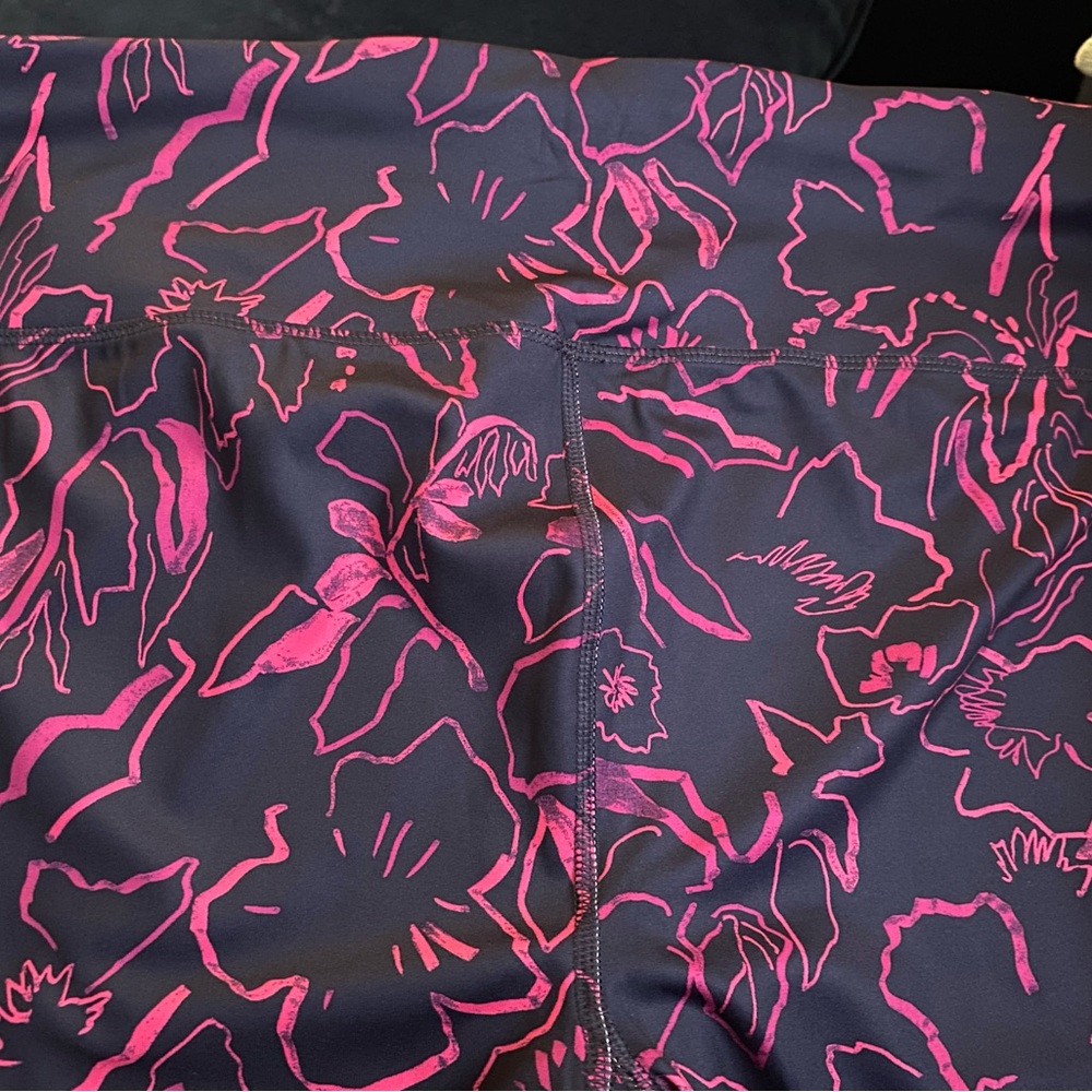 XXL Capri workout pants. Navy with pink design throughout.